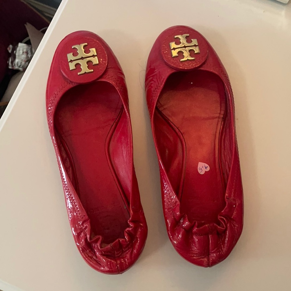 Red Tory Burch flats